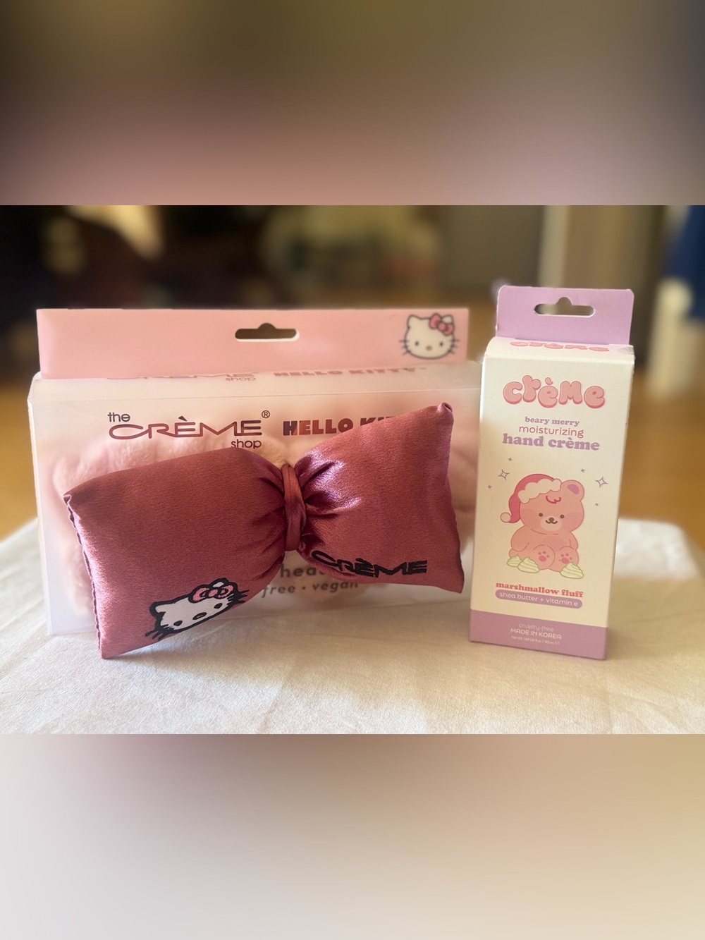 NEW Creme Shop Hello Kitty Spa Headband & Marshmallow Hand Cream Gift Set